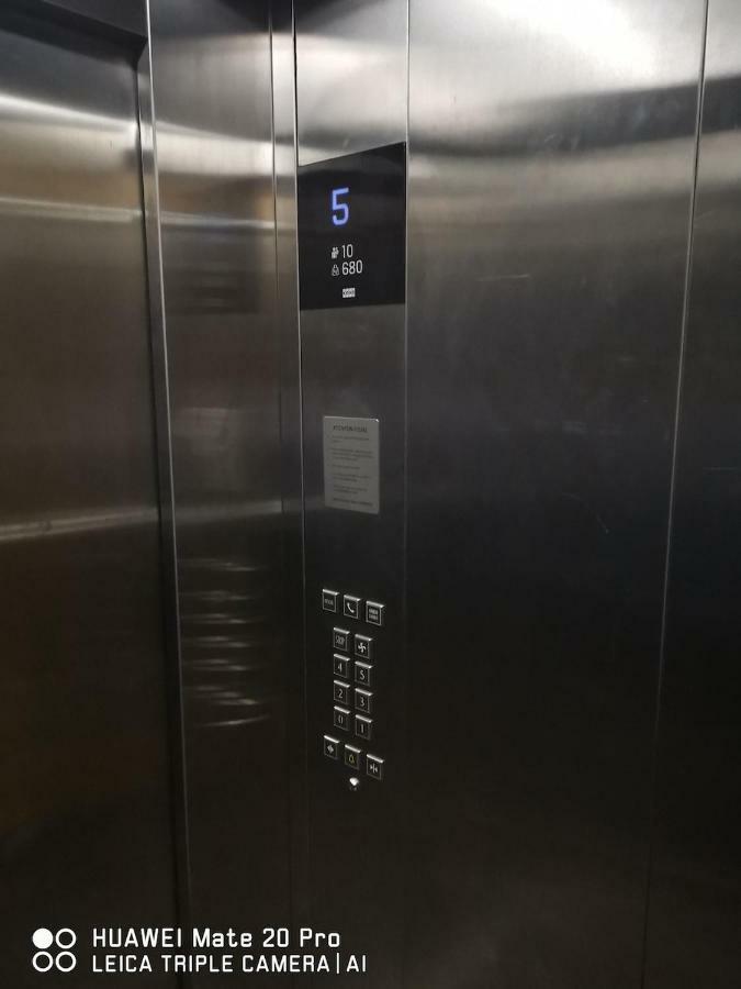 Hotel Pk Residency ノイダ エクステリア 写真